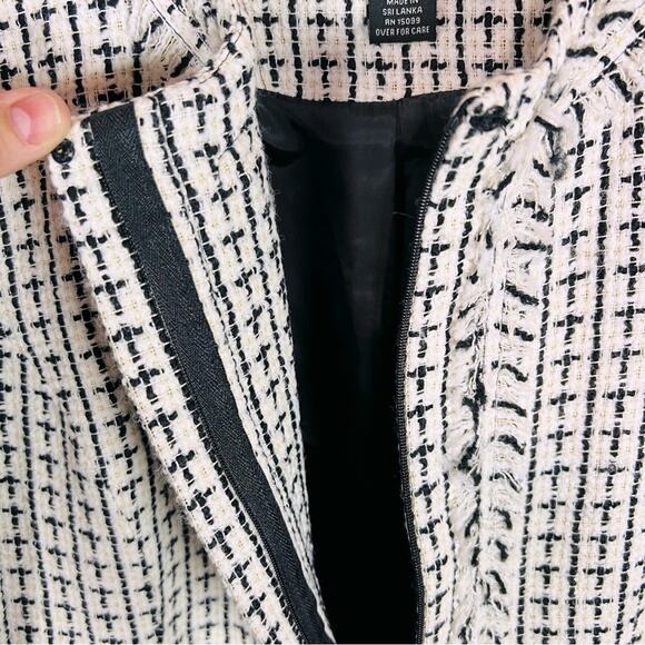 Apostrophe Women’s White Black Cream Tweed Zip Blazer Jacket - Size 14P - Picture 6 of 6